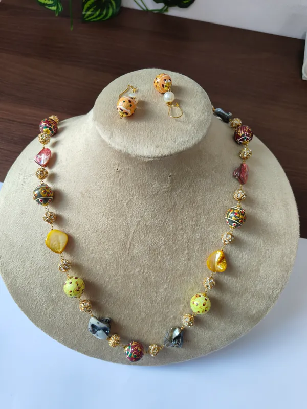 Gold_White_Brass_Pearl_Cubic_Zirconia_Deco_Beaded_Necklace_For_Women