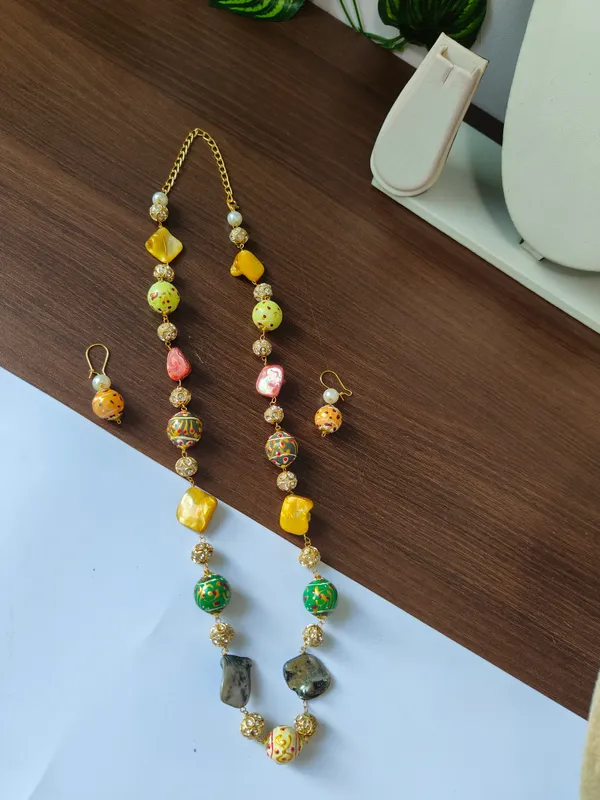 Statement_Pearl_Deco_Necklace