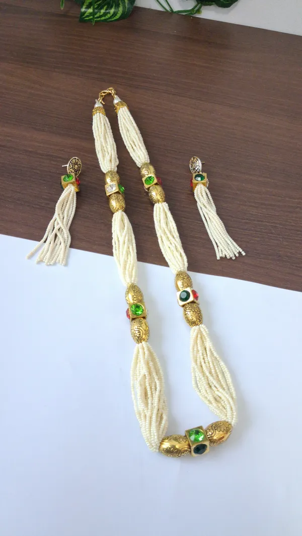 Classic_Stone_Pearl_Necklace
