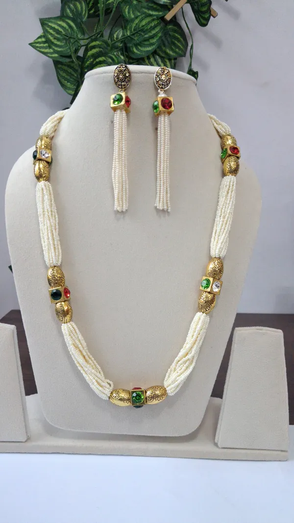 Classic_Stone_Pearl_Necklace