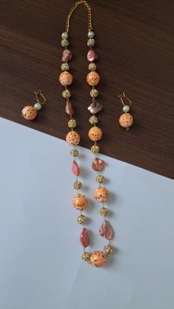 Gold_Multicolor_Brass_Pearl_Cubic_Zirconia_Deco_Beaded_Necklace_For_Women
