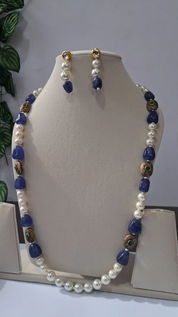 Multicolor_Natural_Quartz_Brass_Pearl_Beaded_Necklace_For_Women