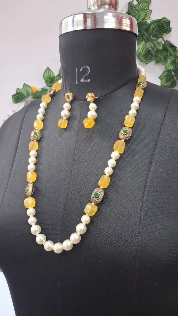 Elegant_Color_Stone_Necklace