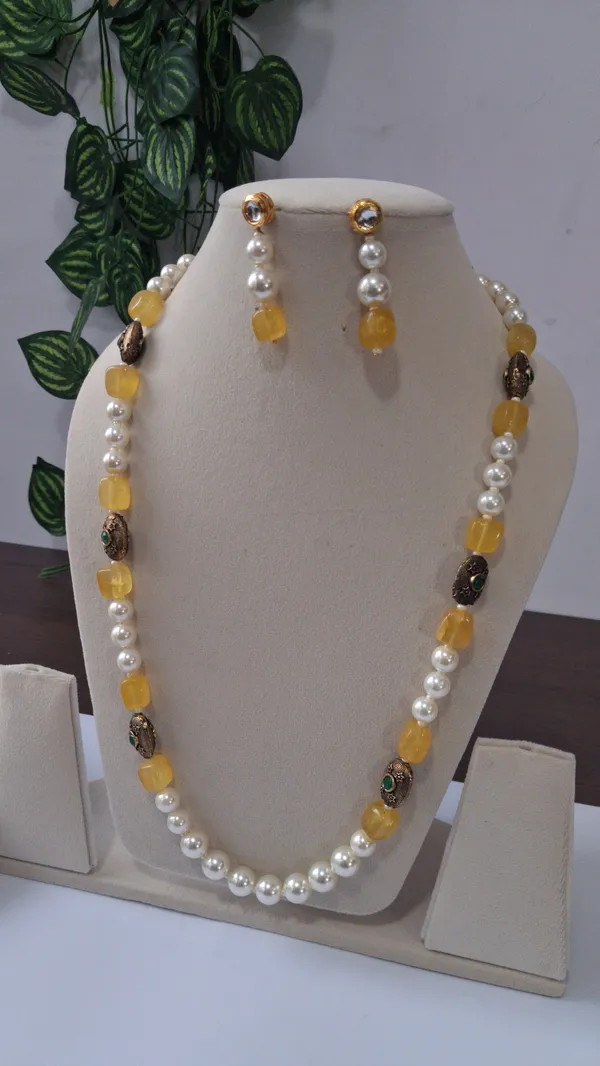 Elegant_Color_Stone_Necklace