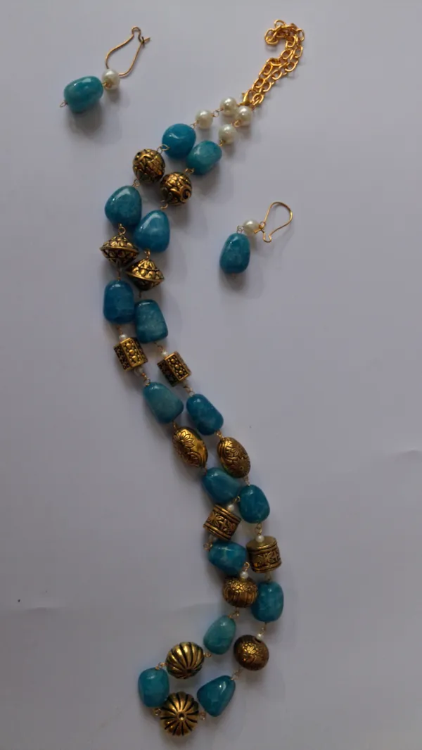Traditional_Stone_Beaded_Necklace