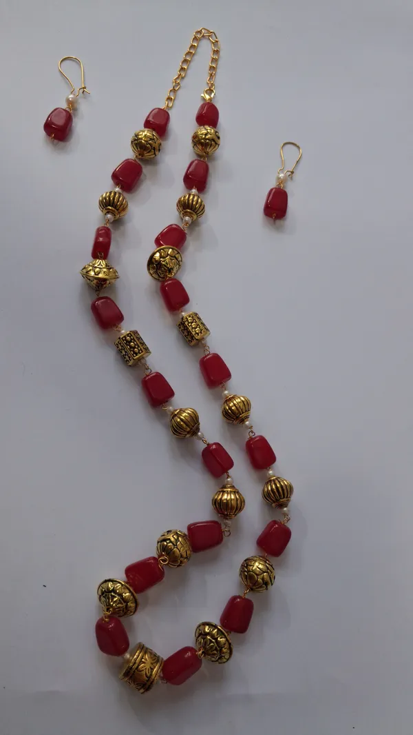 Elegant_Color_Stone_Necklace