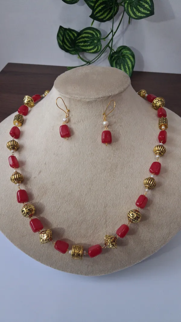 Elegant_Color_Stone_Necklace