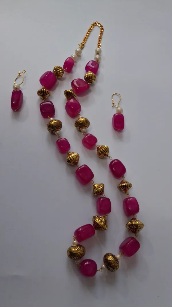 Premium_Stone_Beaded_Necklace