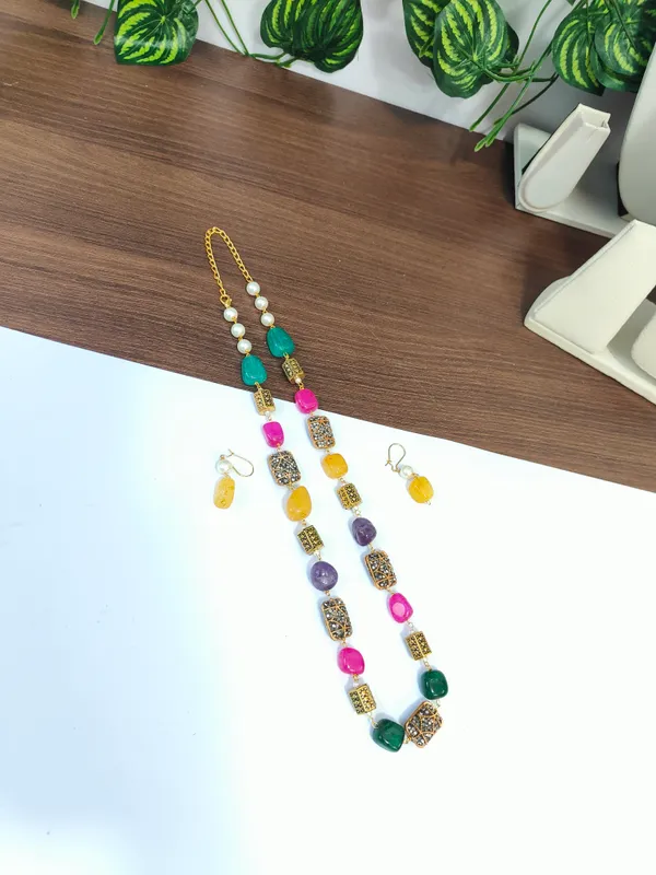 Multicolor_Quartz_&_Amethyst_Statement_Necklace