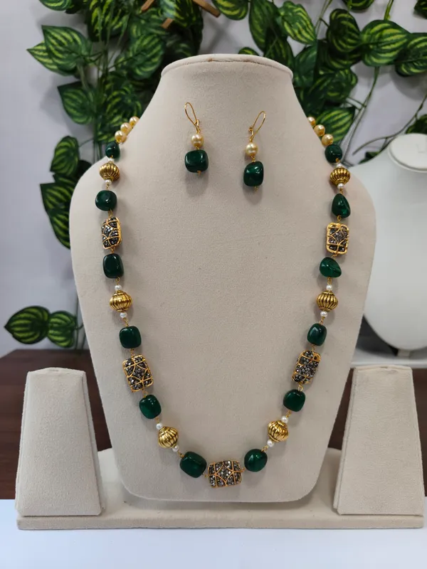 Green_White_Quartz_Pearl_Brass_Necklace_For_Women