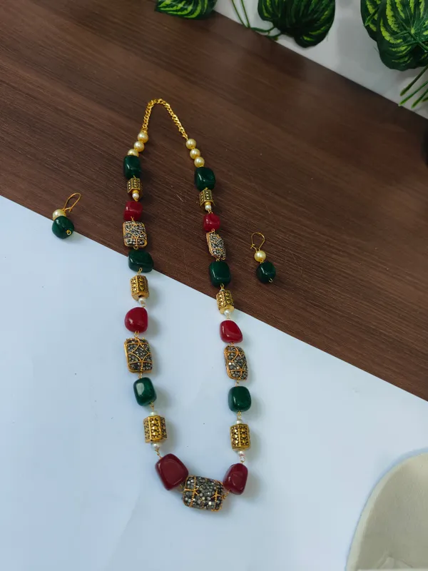 Multicolor_Quartz_Pearl_Brass_Necklace_For_Women