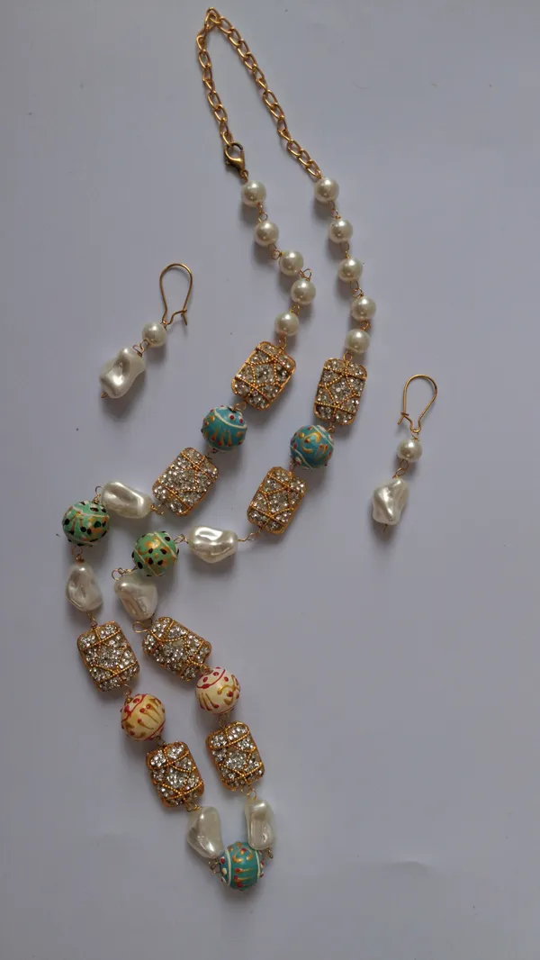Designer_Pearl_Necklace
