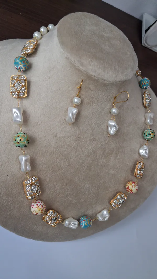 Designer_Pearl_Necklace