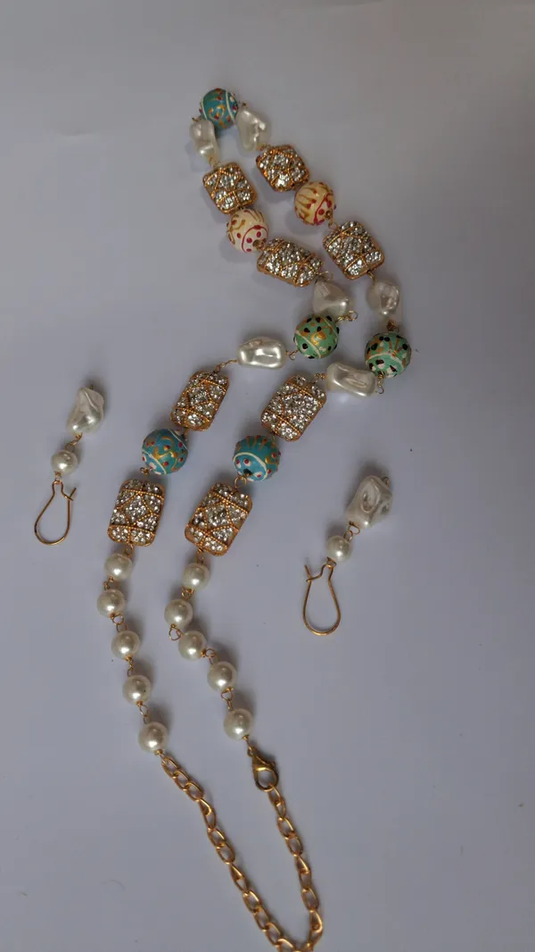 Designer_Pearl_Necklace