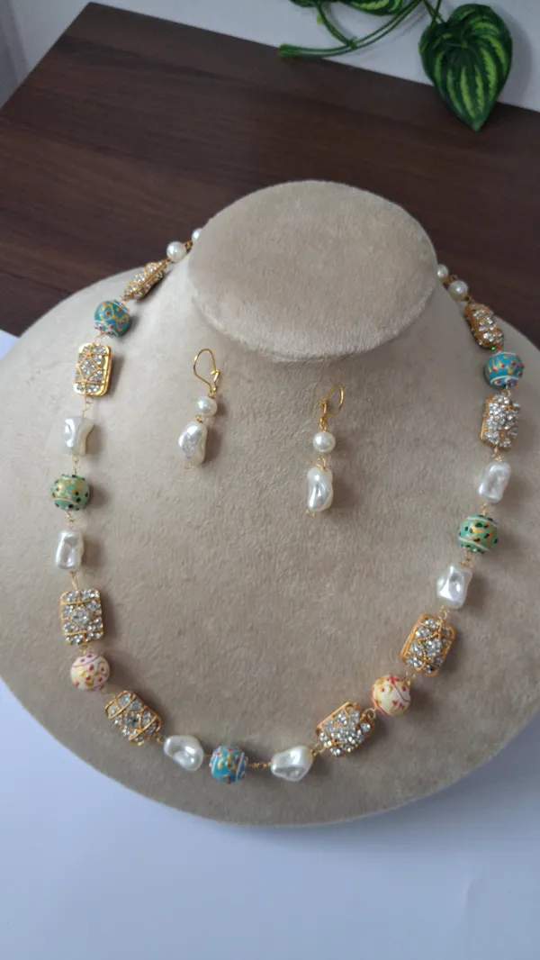 Designer_Pearl_Necklace