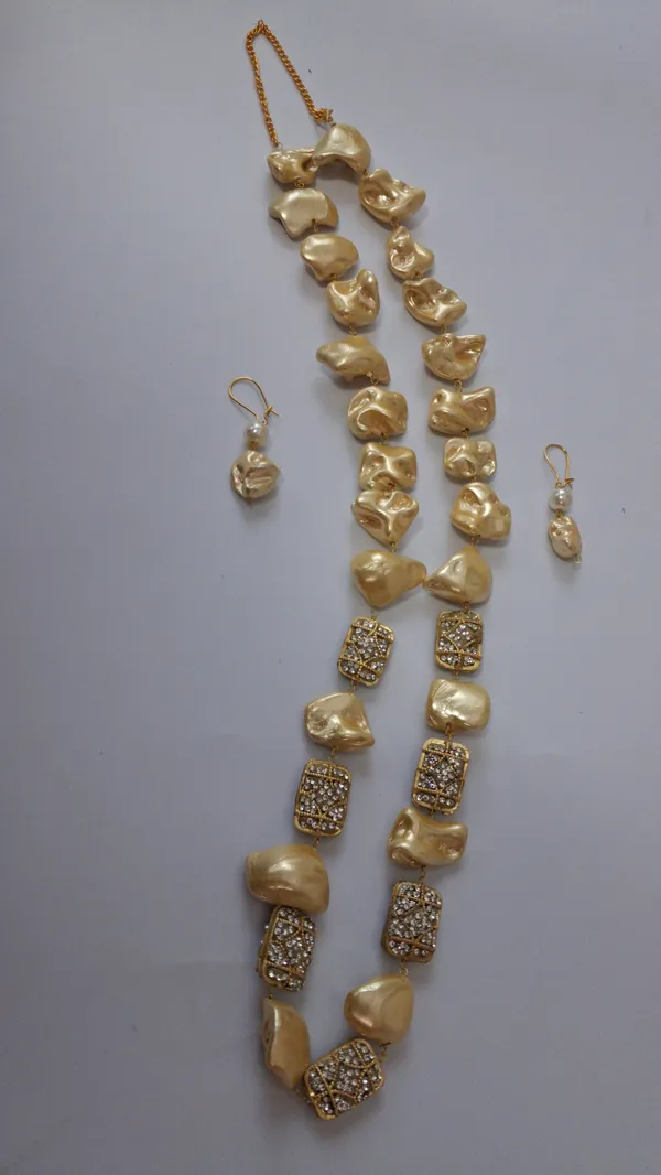 Classic_Zircon_Pearl_Necklace