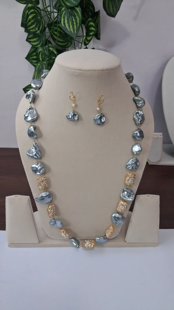 Designer_Zircon_Pearl_Necklace