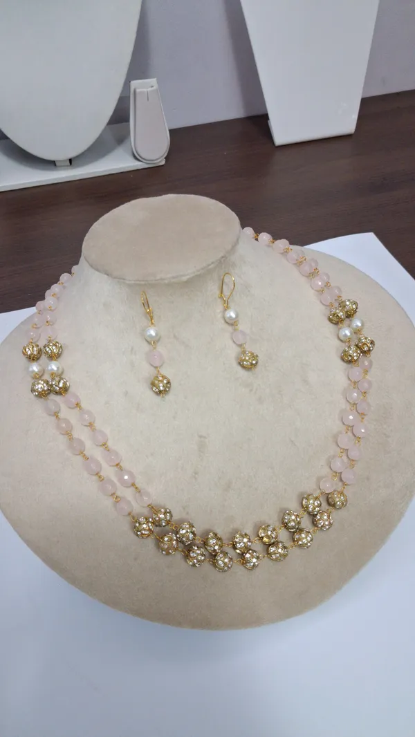 Classic_Natural_Stone_Statement_Necklace