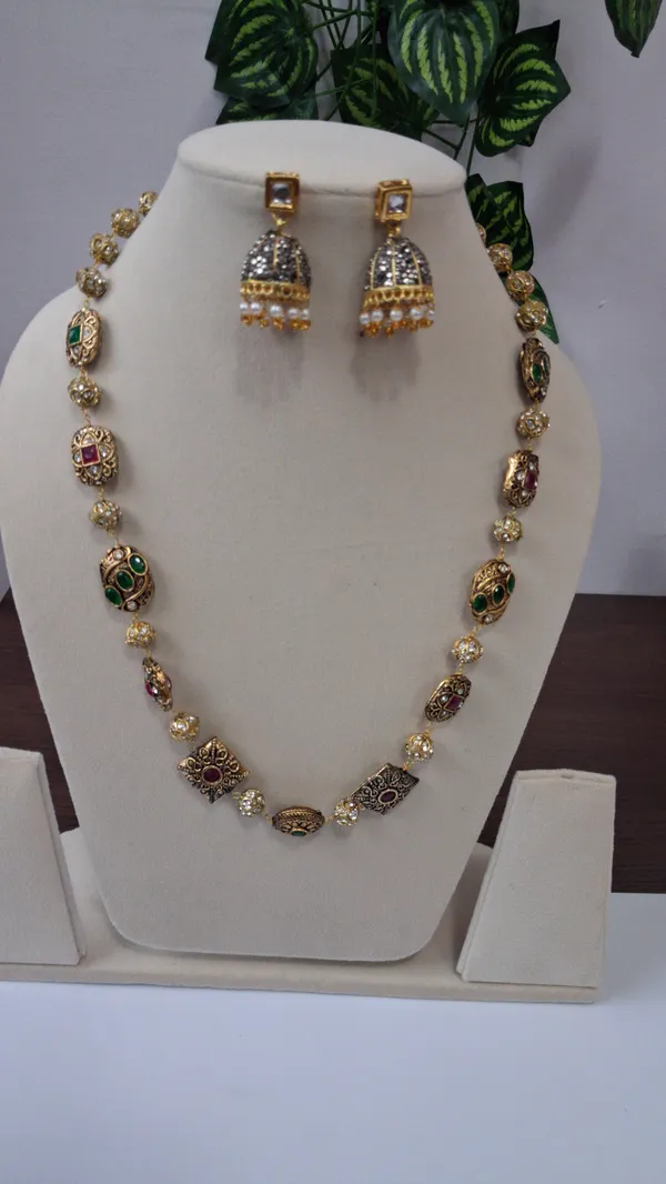 Designer_Enamel_Stone_Necklace