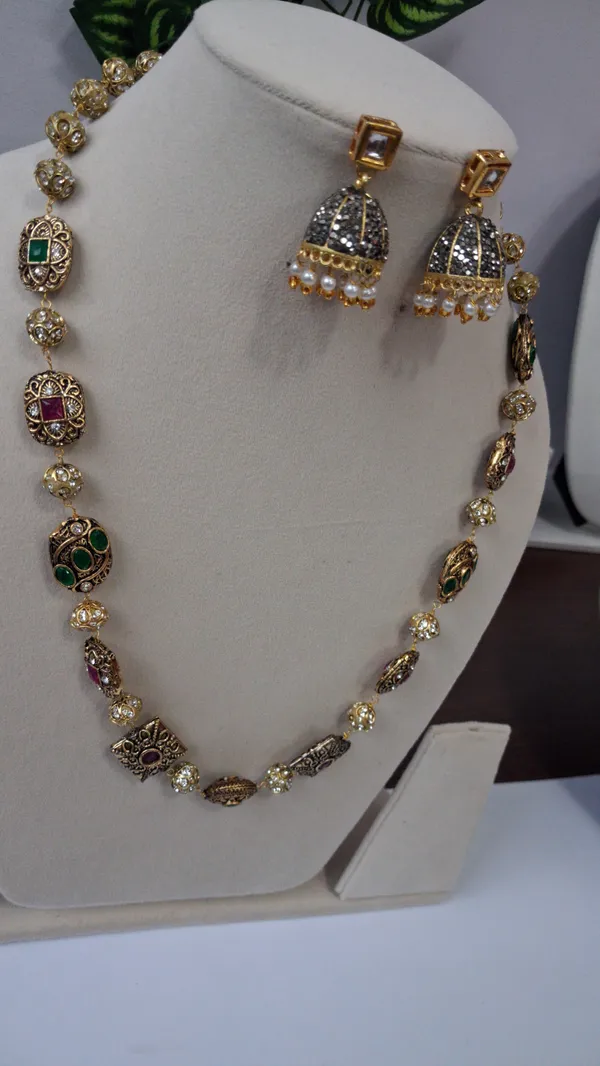 Designer_Enamel_Stone_Necklace