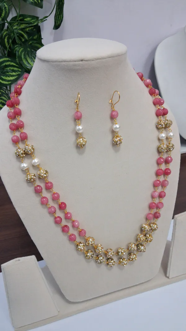 Elegant_Natural_Stone_Statement_Necklace