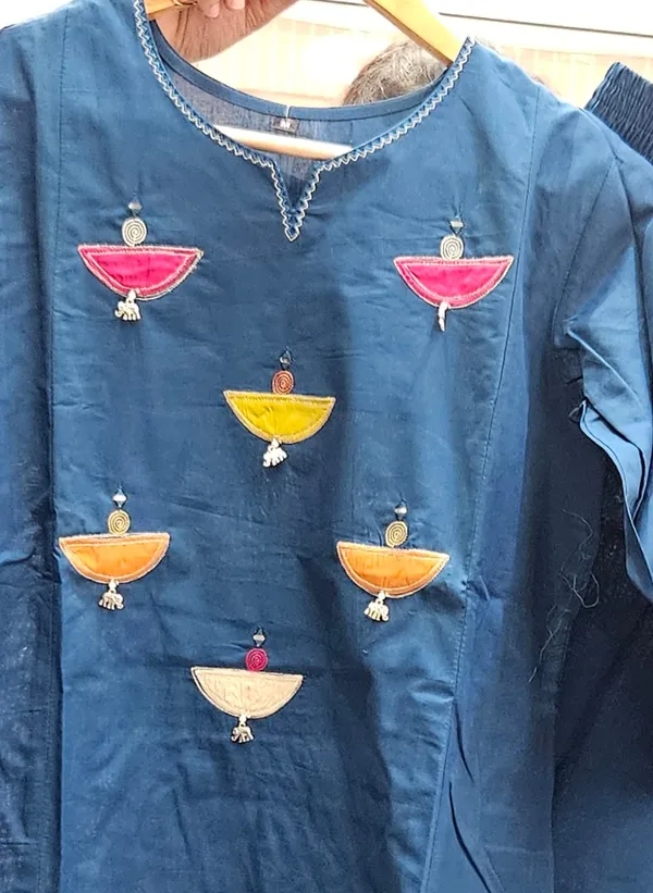 Blue_applique_work_kurti_pant_set
