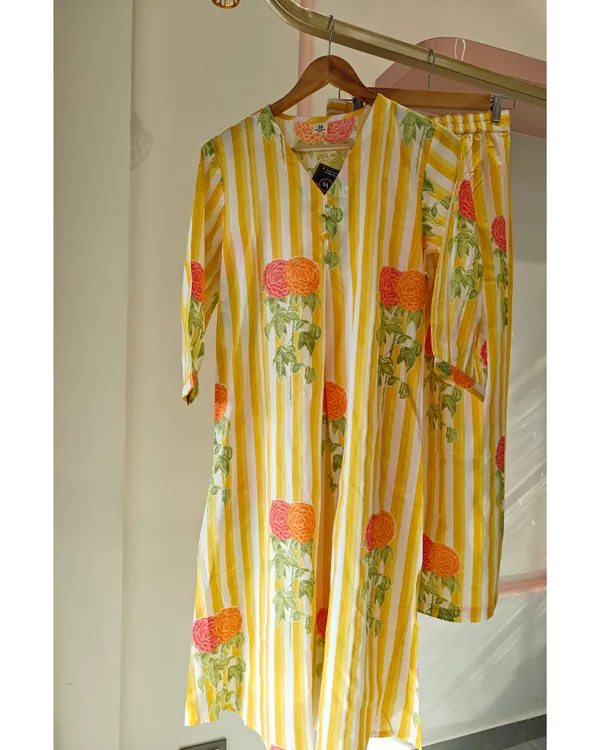Flower_Yellow_cotton_Set