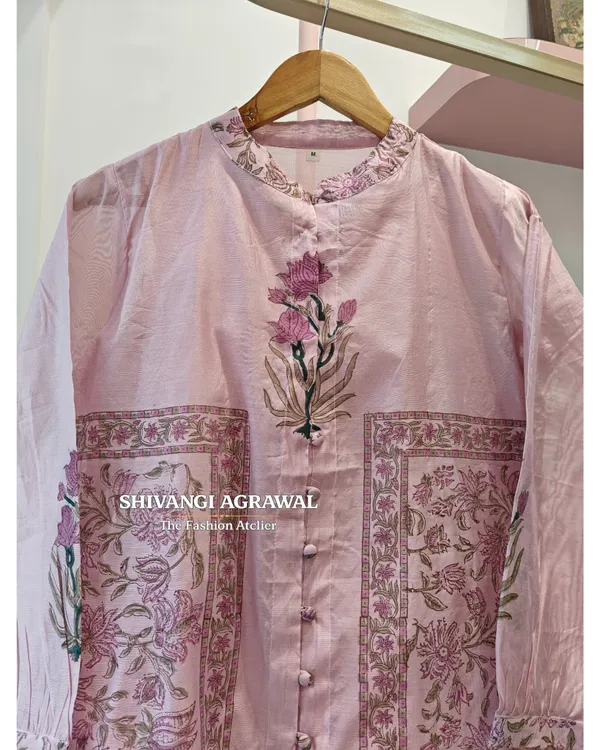 Pink_Floral_Printed_Kurta_Set_for_Women