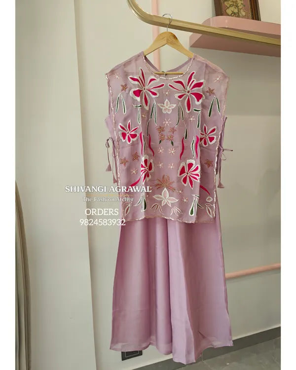 Pink_Organza_Sleeveless_Floral_Embroidered_Coord_Set_For_Women