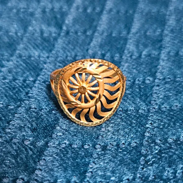 HolAura_22_Karat_Gold_Plated_Ring_For_Women