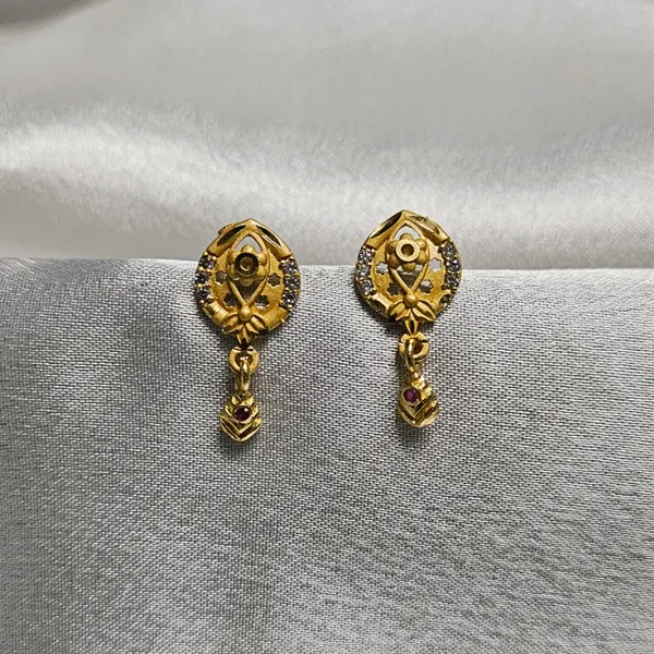 HolAura_22_Karat_Gold_Plated_Drop_Earrings_For_Women