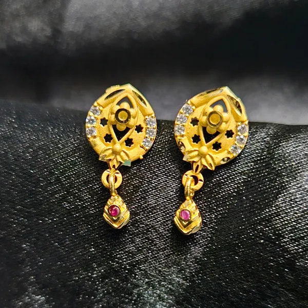 HolAura_22_Karat_Gold_Plated_Drop_Earrings_For_Women