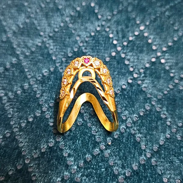 HolAura_22_Karat_Gold_Plated_Ring_For_Women