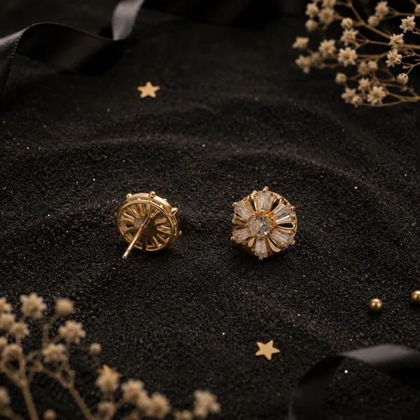 HolAura_22_Karat_Gold_Plated_Stud_Earrings_For_Women