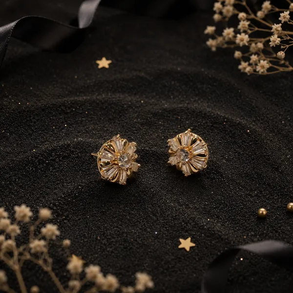 HolAura_22_Karat_Gold_Plated_Stud_Earrings_For_Women