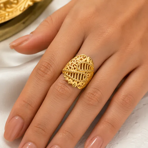 HolAura_22_Karat_Gold_Plated_Ring_For_Women