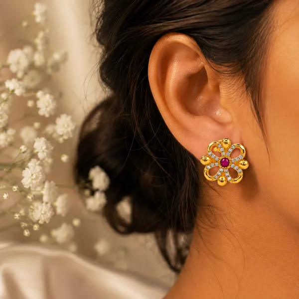 HolAura_22_Karat_Gold_Plated_Stud_Earrings_For_Women