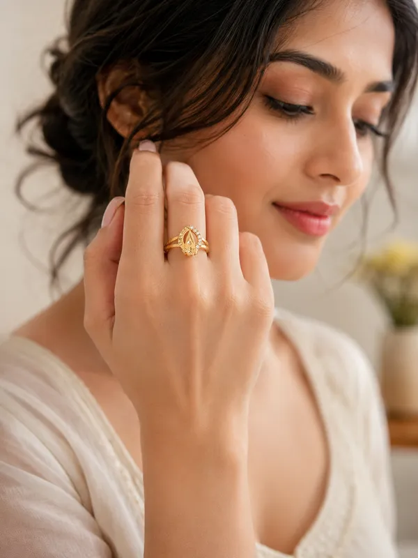 HolAura_22_Karat_Gold_Plated_Ring_For_Women