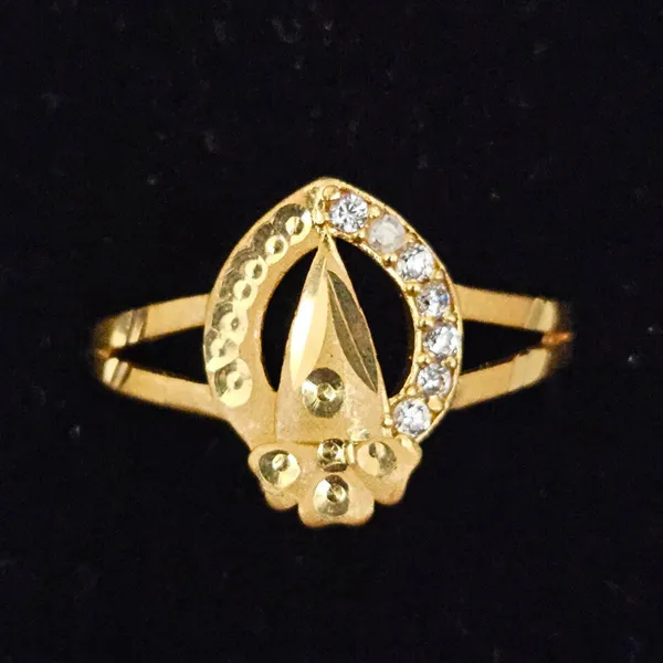 HolAura_22_Karat_Gold_Plated_Ring_For_Women