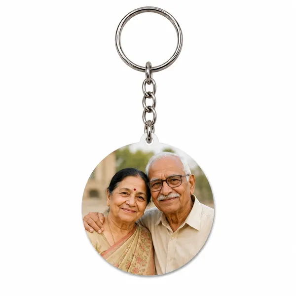 Acrylic_Silver-Tone_Round_Couple_Photo_Keychain