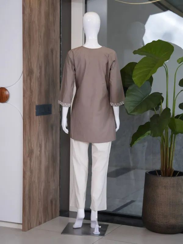 Embroidered_Short_Kurti_With_Palazzo_For_Women
