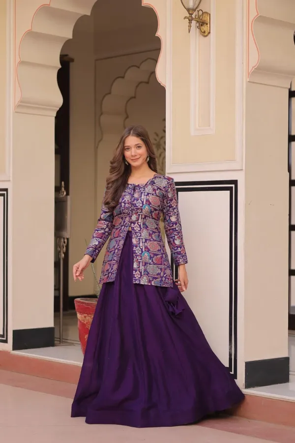 Premium_Vichitra_Silk_Lehenga_Set_With_Jequard_Blouse_Hexagon_Latkan_Detailing