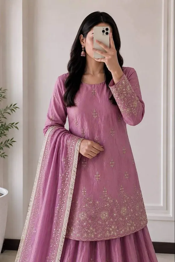 Women_S_Embroidered_Lehenga_Choli_Set_And_Dupatta_Set