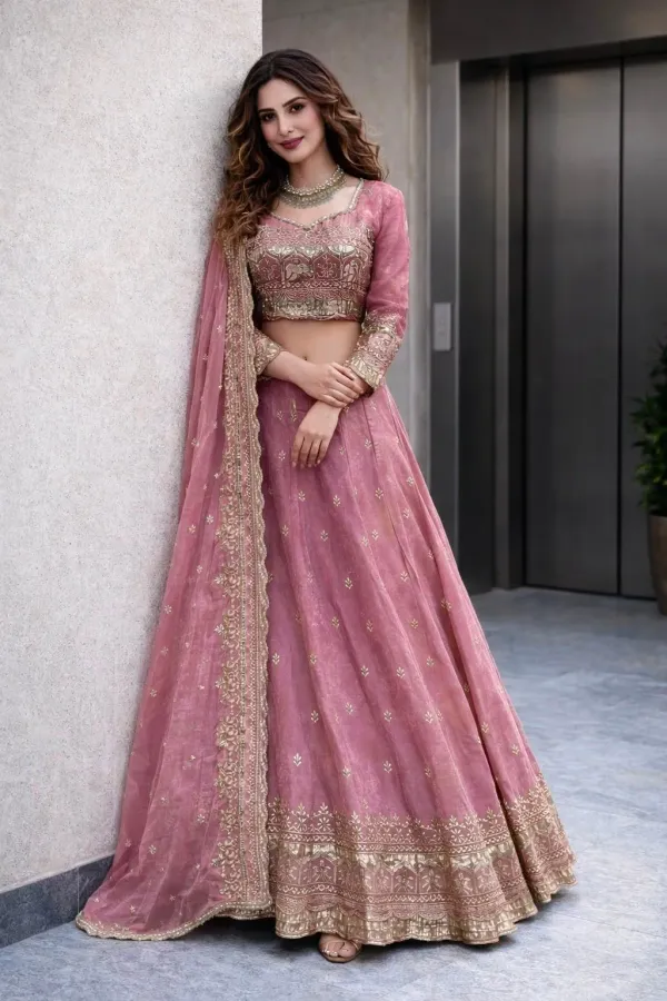 Sirio_Craft_Embroidered_Lehenga_Choli_Set_With_Net_Dupatta