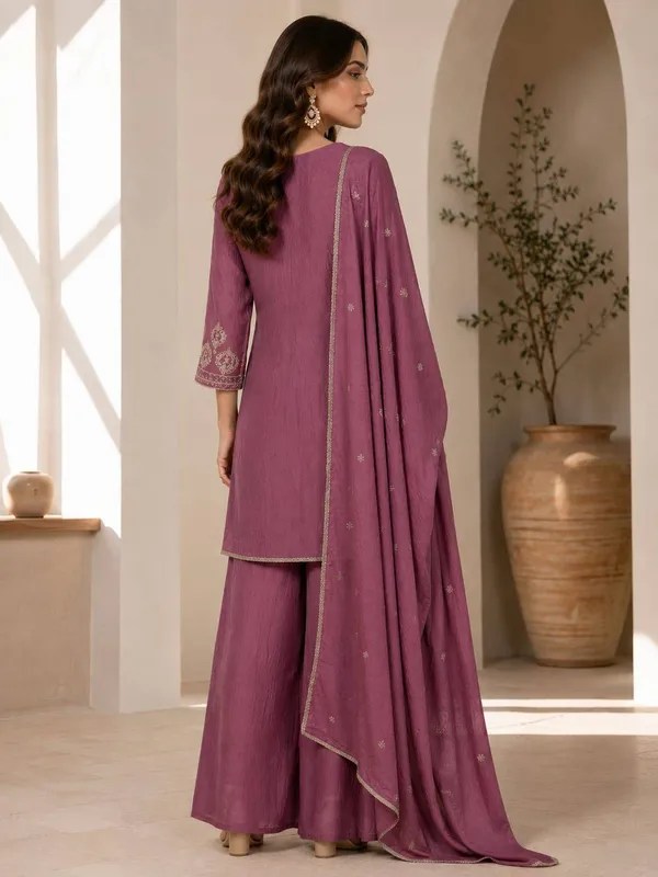 Desinger_Festival_Special_Collection_Rangoli_Crush_Beautiful_Embroidery_Work