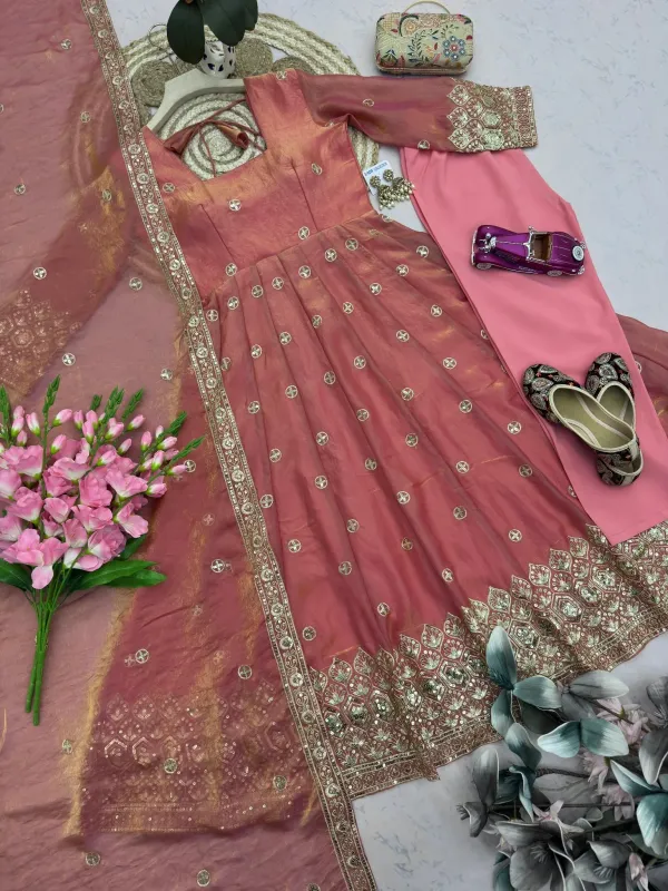 Sirio_Craft_Women_S_Embroidered_Anarkali_Suit_Set_With_Dupatta