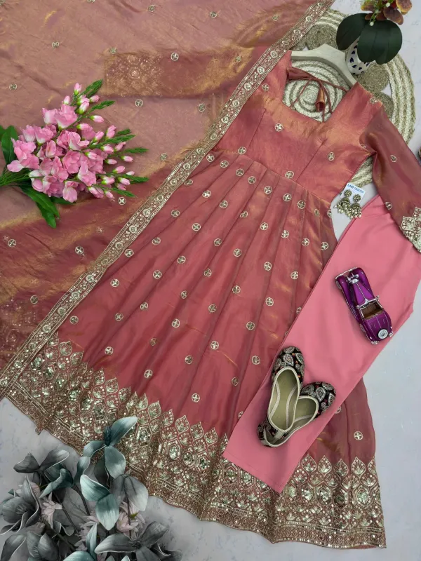 Sirio_Craft_Women_S_Embroidered_Anarkali_Suit_Set_With_Dupatta