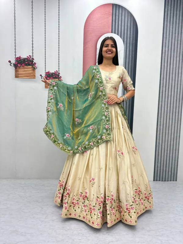 Sirio_Craft_Launching_New_Navratri_Festival_Lehenga_Choli