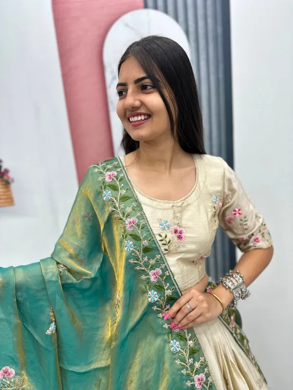 Sirio_Craft_Launching_New_Navratri_Festival_Lehenga_Choli