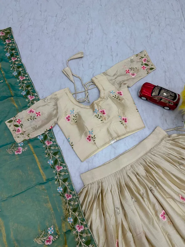 Sirio_Craft_Launching_New_Navratri_Festival_Lehenga_Choli